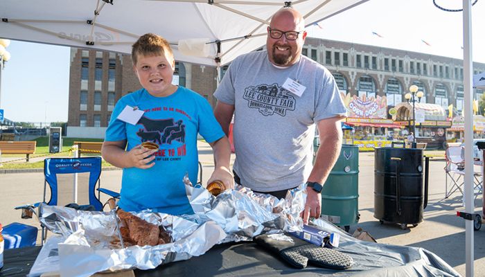 Dusty Wilson at the Iowa Farm Bureau Cookout Contest