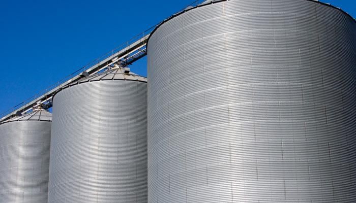 Grain stocks report shows more grain on farms than a year ago
