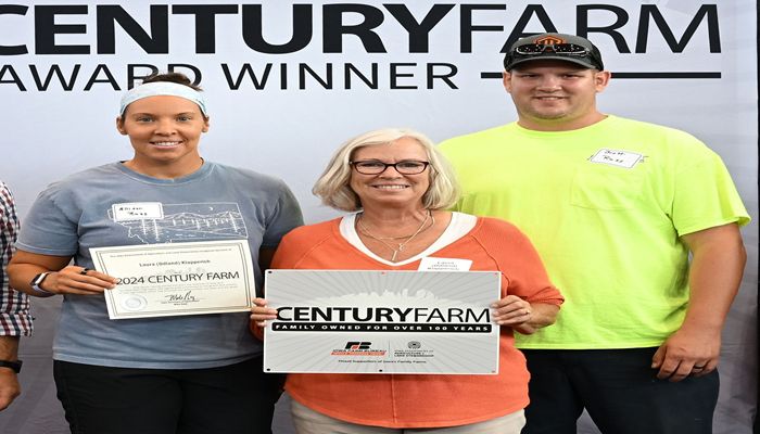 Century and Heritage farm families honored at the Iowa State Fair