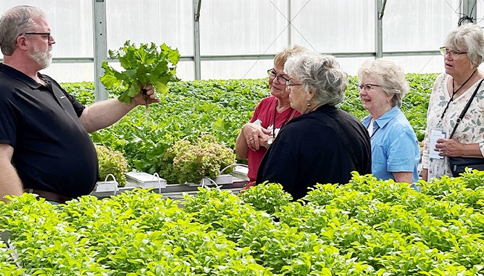 Hydroponics tour highlights agritourism program 