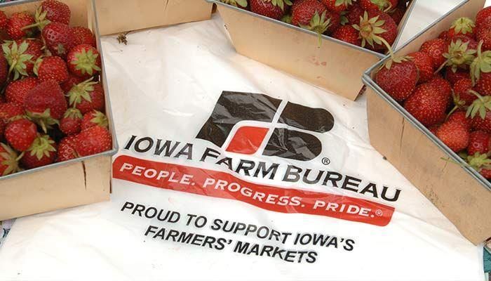 Iowa Farm Bureau, and Fareway donate semitruck of meat to Iowa food banks