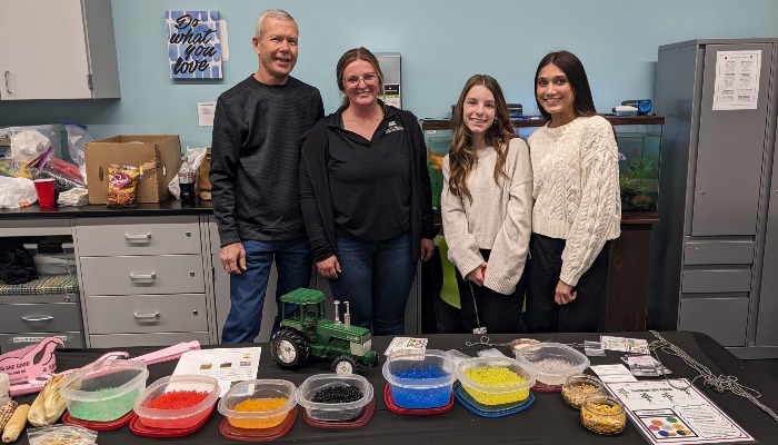 Ag in Classroom participates in STEM with Waukee High School