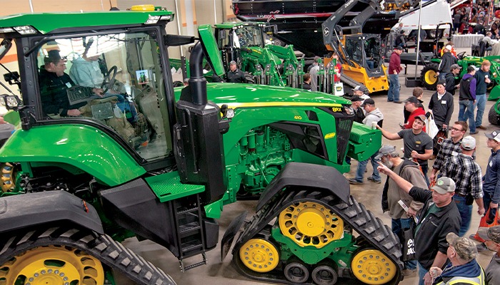 FTC sues Deere alleging equipment repair monopoly 