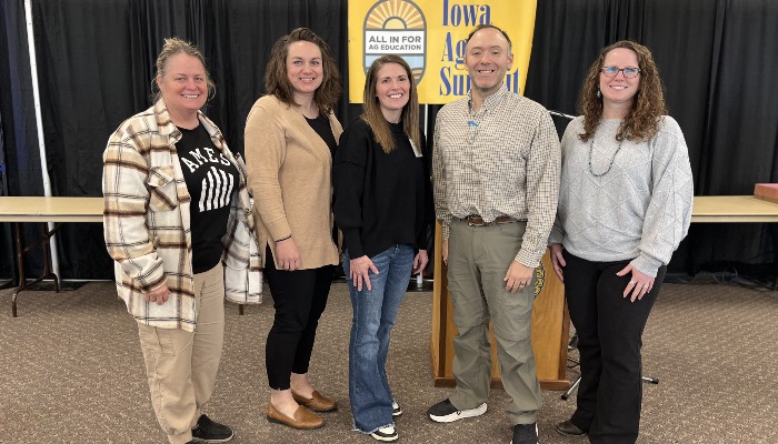 Ag Educators Participates in Statewide Summit