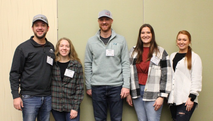 Young Farmers Attend Conference